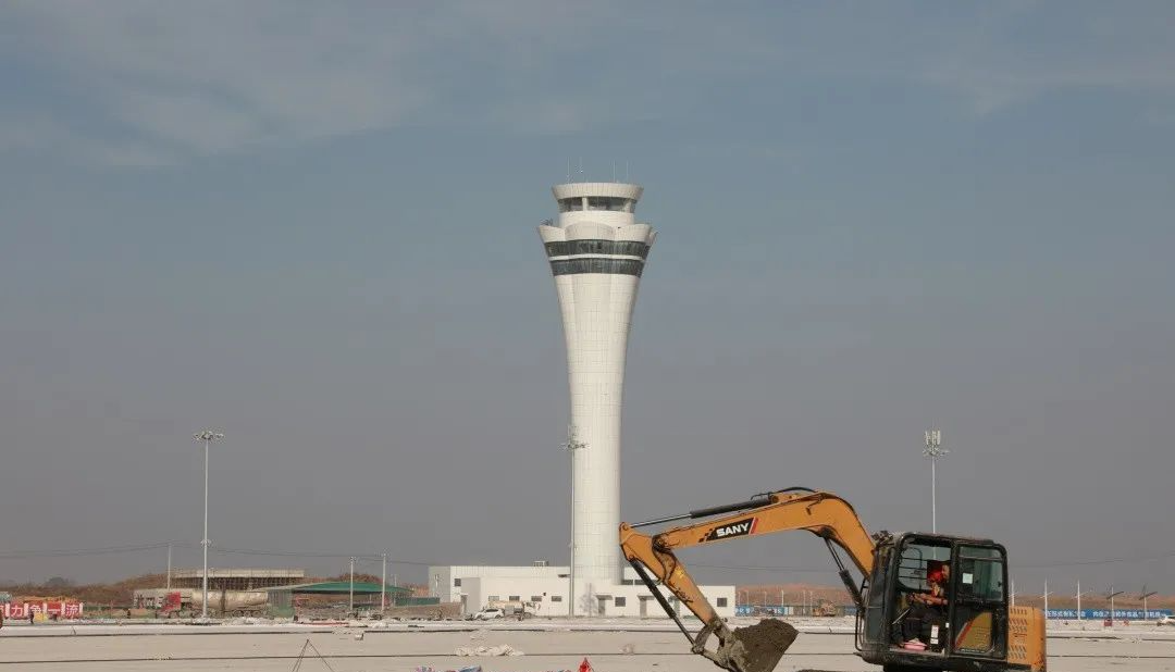 貨運機場屋面及墻面選材方案，壽命可達50年以上！